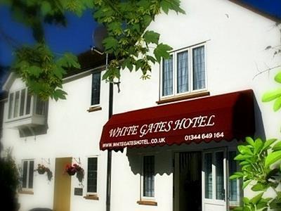 White Gates Hotel Binfield Esterno foto